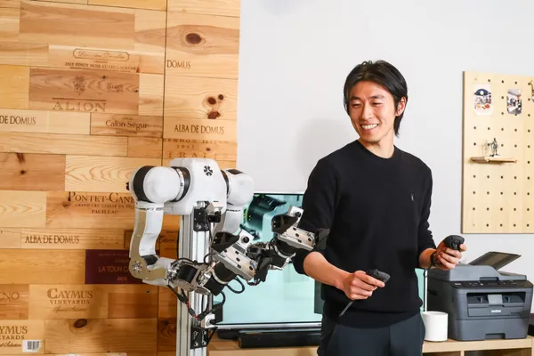 Physical AI 崛起、開發門檻居高不下：Anvil Robotics 如何重寫機器人從 0 到 1 的開發流程？ 