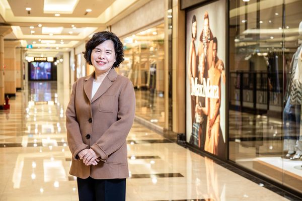  從招商被拒千次到營收突破 50 億，義大outlet怎麼靠「後花園」哲學逆勢轉身？