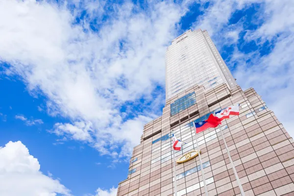  員工分 4 種，這類人最該提拔！新壽董座魏寶生的識才學：老闆要看見「會做但不會說」的人才