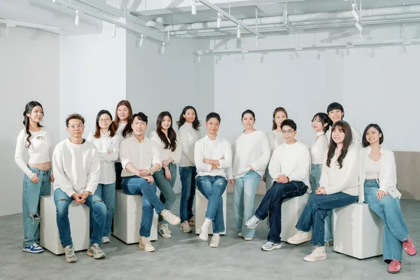 導入AI導播、整合智慧倉儲，直播新創綠水田完成千萬元種子輪拚跨境直播 