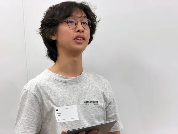 #8 Swift Student Challenge得獎學生