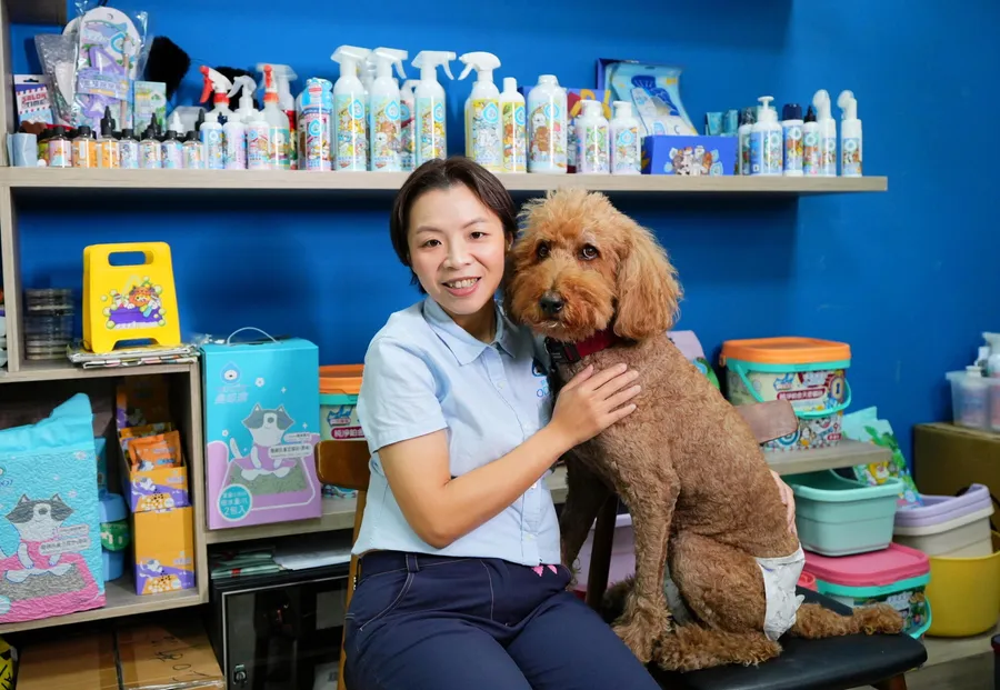 寵物用品專家的數位進化論：艾穎實業如何以智慧倉儲與數據思維，破解傳產缺工困局