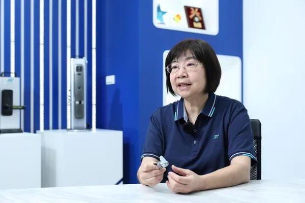 叡揚資訊2