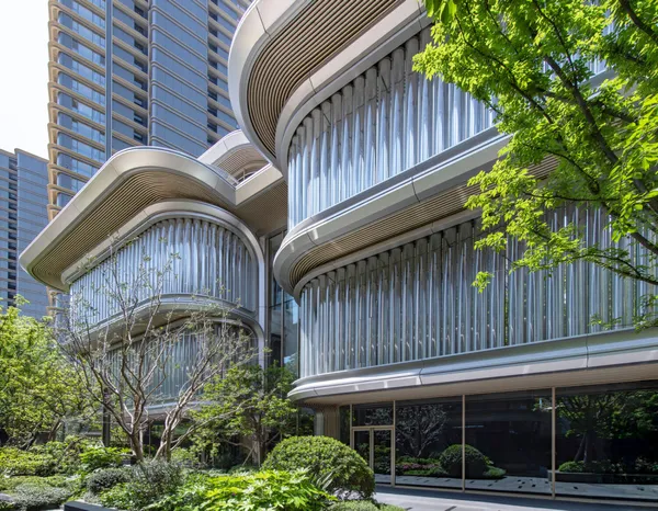 #2 Foster + Partners 上海新作