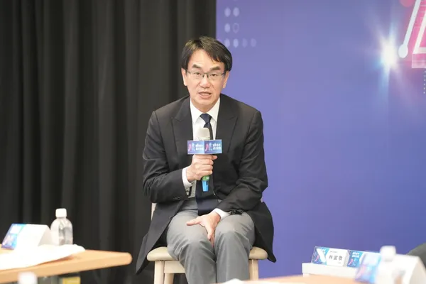 #1 數發部 AI 人才說明數發部部長林宜敬