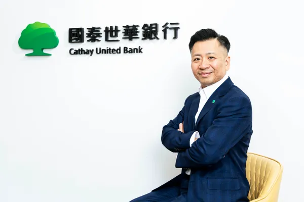  各部門都要做 AI，怎麼避免產出一堆孤島系統？國泰的解法：重新設計治理架構
