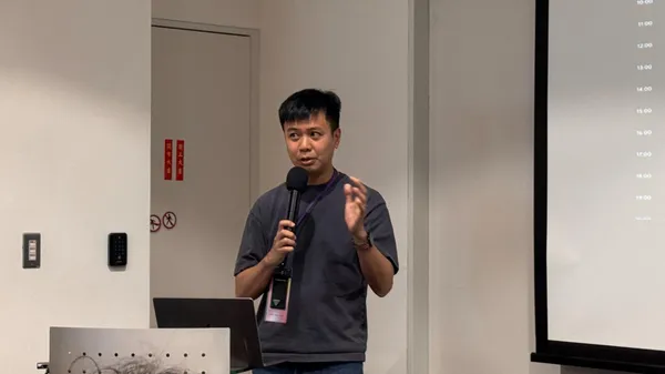 AI正在打破人類2000年的組織極限，四家新創經驗分享：當人人變主管，人該做什麼？ 