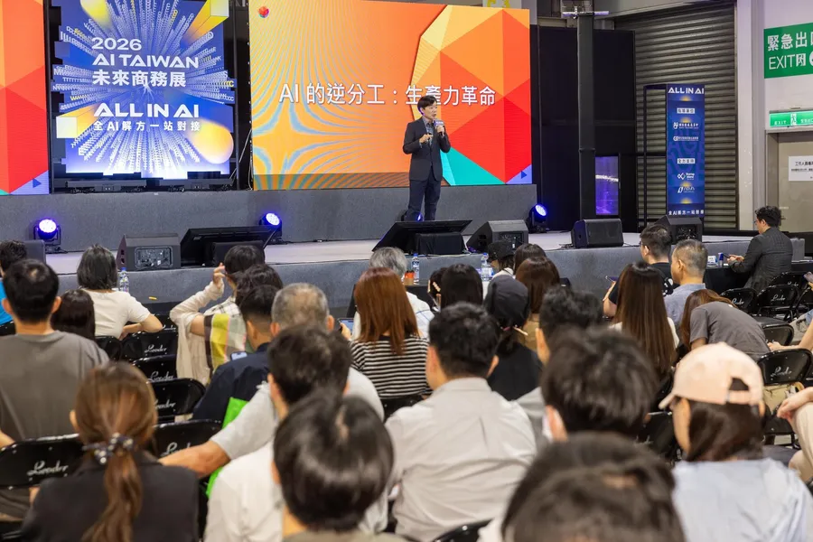 台灣大資訊長：逆分工時代到來！「超人計畫」為框架，解密內部4個AI嵌入場景