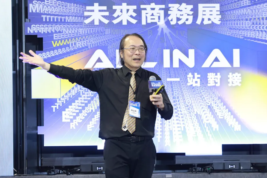 簡立峰：哆啦A夢在路上，快來了！台灣少子化有解，但錯過這波就錯過黃金十年