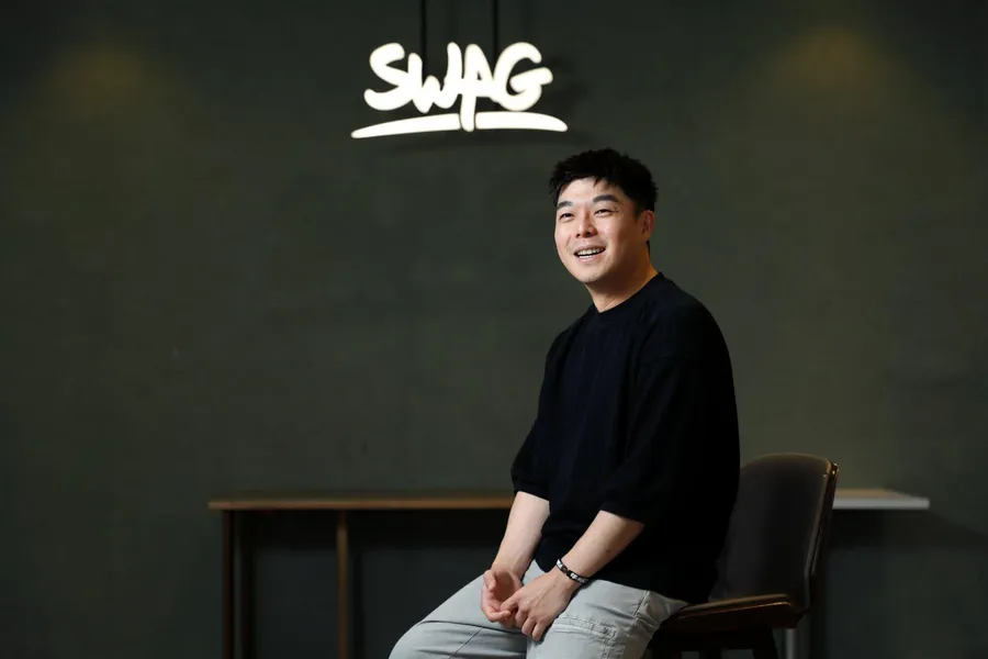 SWAG執行長專訪｜說「AI伴侶做不大」，為什麼還讓員工從70人翻倍到140人？