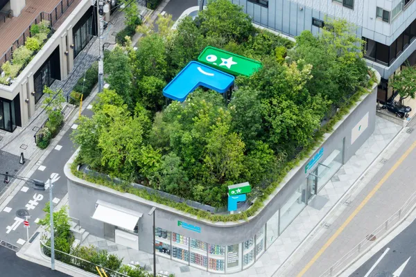 #3 FAMIMA PARK AZABUDAI 