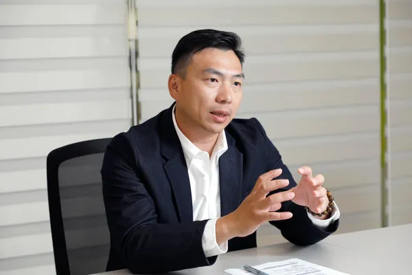陳志豪_易遊網執行長_2026-05-15_侯俊偉攝影_ (2).jpg