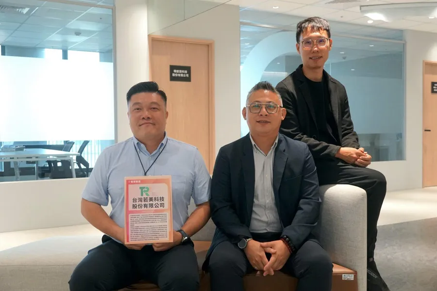 AI時代散熱戰開打！桃園加速器團隊台灣若美以第二代Trahvo超材料結合AI平台，為半導體打造熱管理新解方