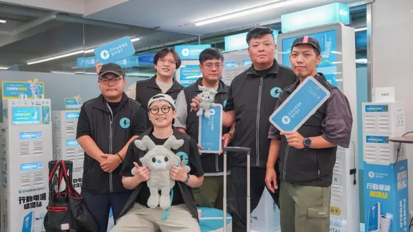 CHARGESPOT 外勤營運團隊透過自研 RoundSPOT 系統掌握全臺借電站營運狀況，依據數據