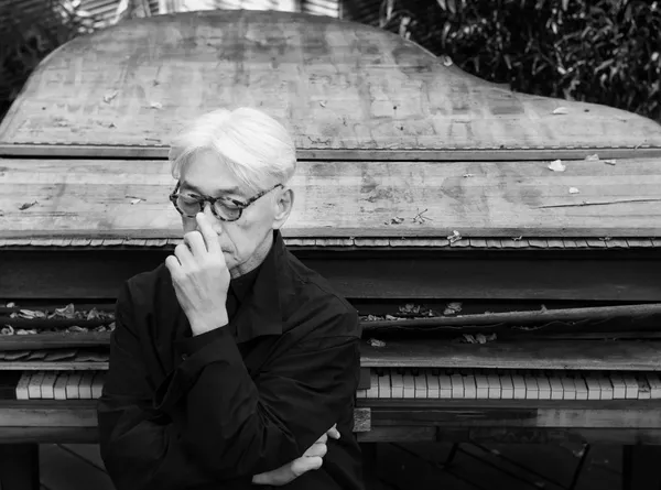 #9 坂本龍一、高谷史郎《async - immersion》東京