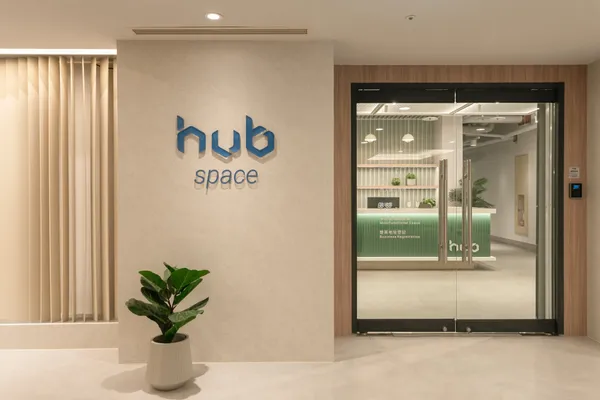 國泰人壽 hub