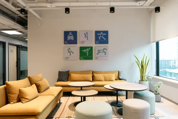 國泰人壽 hub