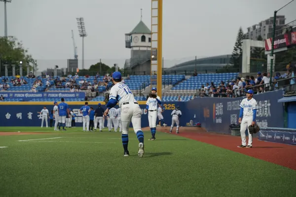 #3 富邦悍將_2026-08-12_侯俊偉攝影