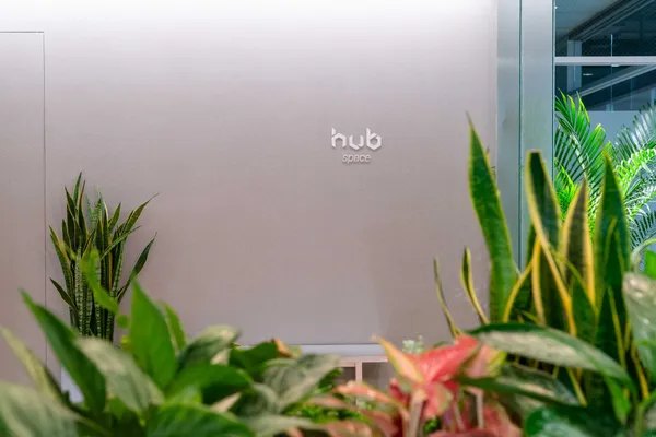 跳脫純粹辦公思維，探索最療癒的城市綠洲｜開箱 hub space 靈活辦公室