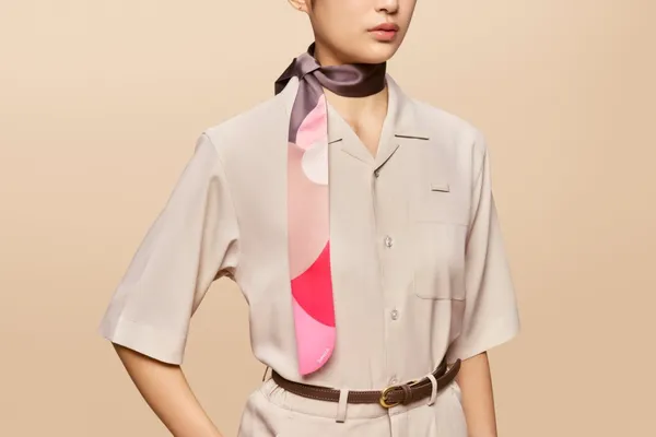 #2 樂桃航空制服
