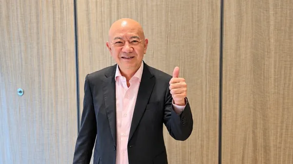 特力屋董事長何湯雄