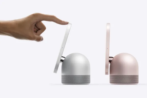 Apple HomeView 側面照
