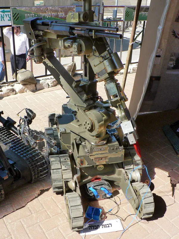 Remotec Andros Mark V-A1.jpg