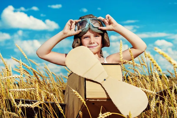 夢想家dreamer_shutterstock_310310126.jpg