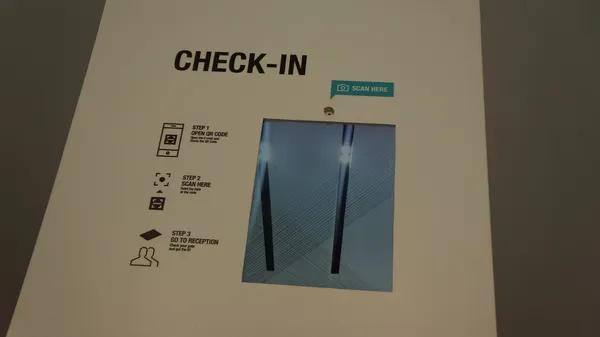 LINE-DEV-CHECKIN2.jpg
