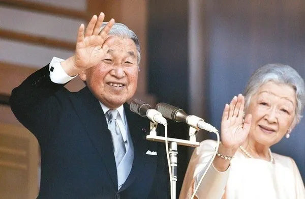 [輕鬆時刻]日本明仁天皇希望生前退位 但其實他還是位科學家！ 
