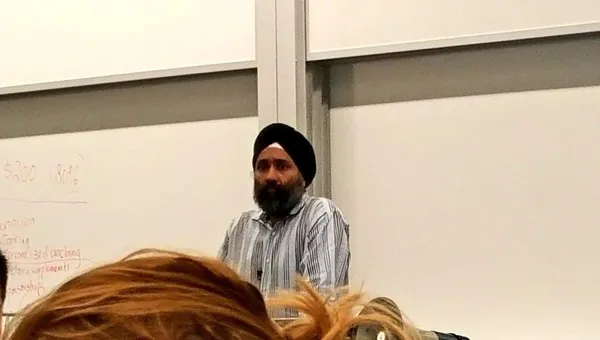 Mohanjit Jolly.jpeg