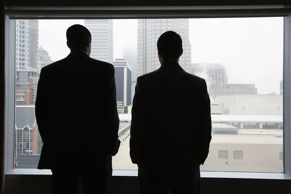 差點開除超強業務！摩根士丹利傳奇CEO的啟示：領導者必須尊重每個人 