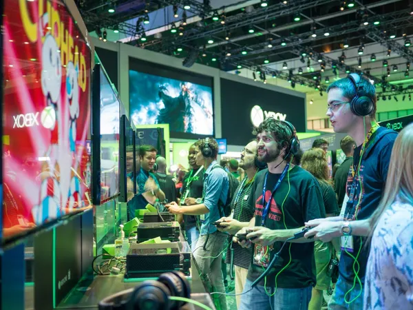 非商業 Gaming logoboom Shutterstock.com shutterstock