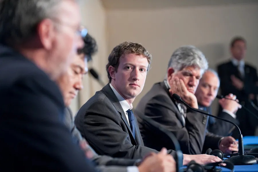 佐克伯：Facebook不是一家「傳統」的媒體公司